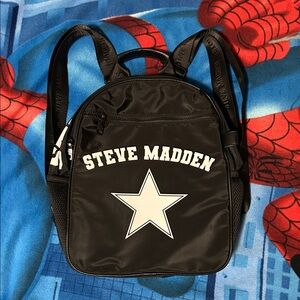 STEVE MADDEN Star Lightweight Utility Backpack - Small Size